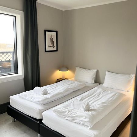 The Greyhouse "Small Apartment" Хофн Экстерьер фото